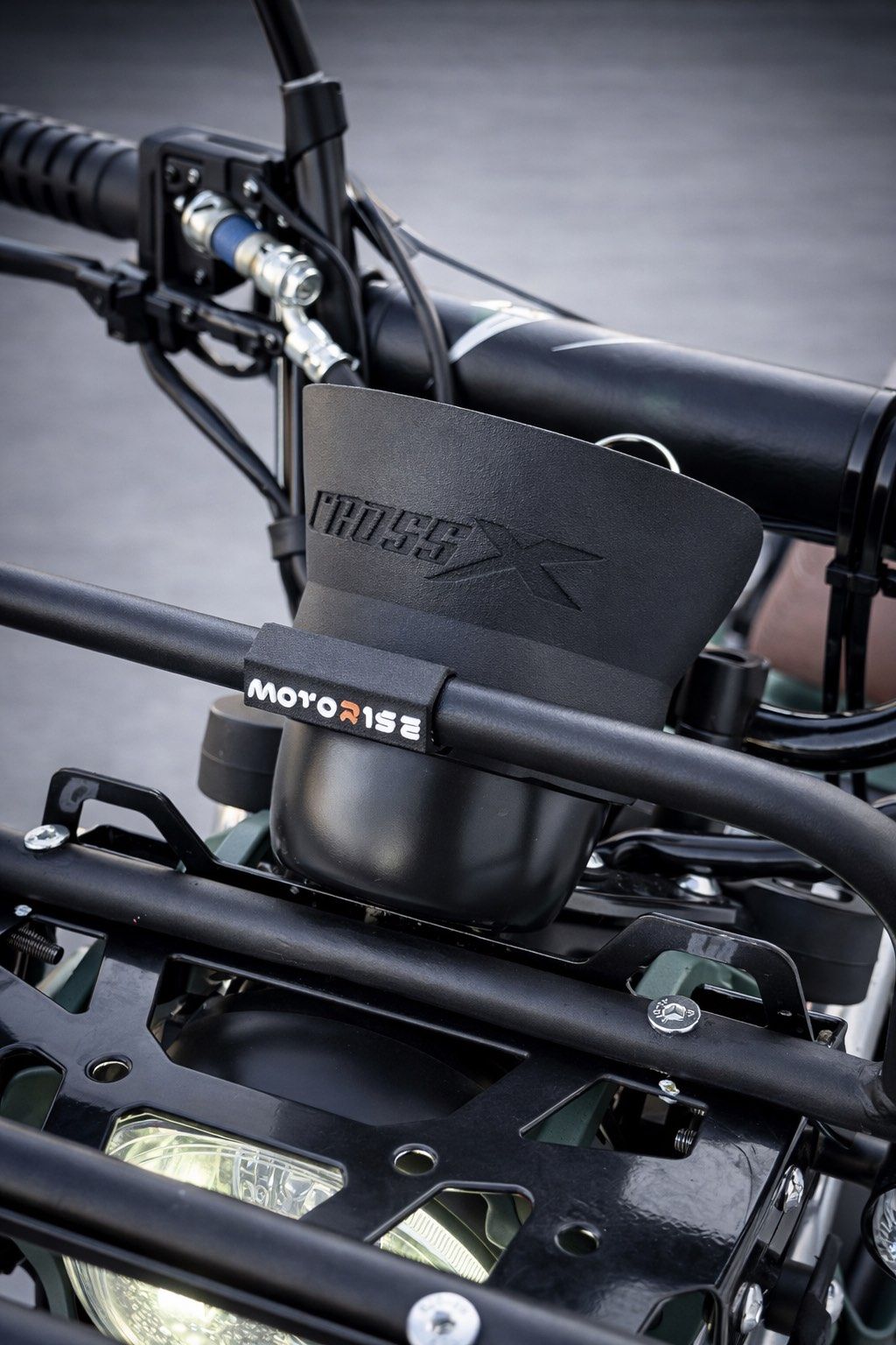 Dashboard cover with sunshade compatible with Asus Cross-X / Imber 125 2025-2026