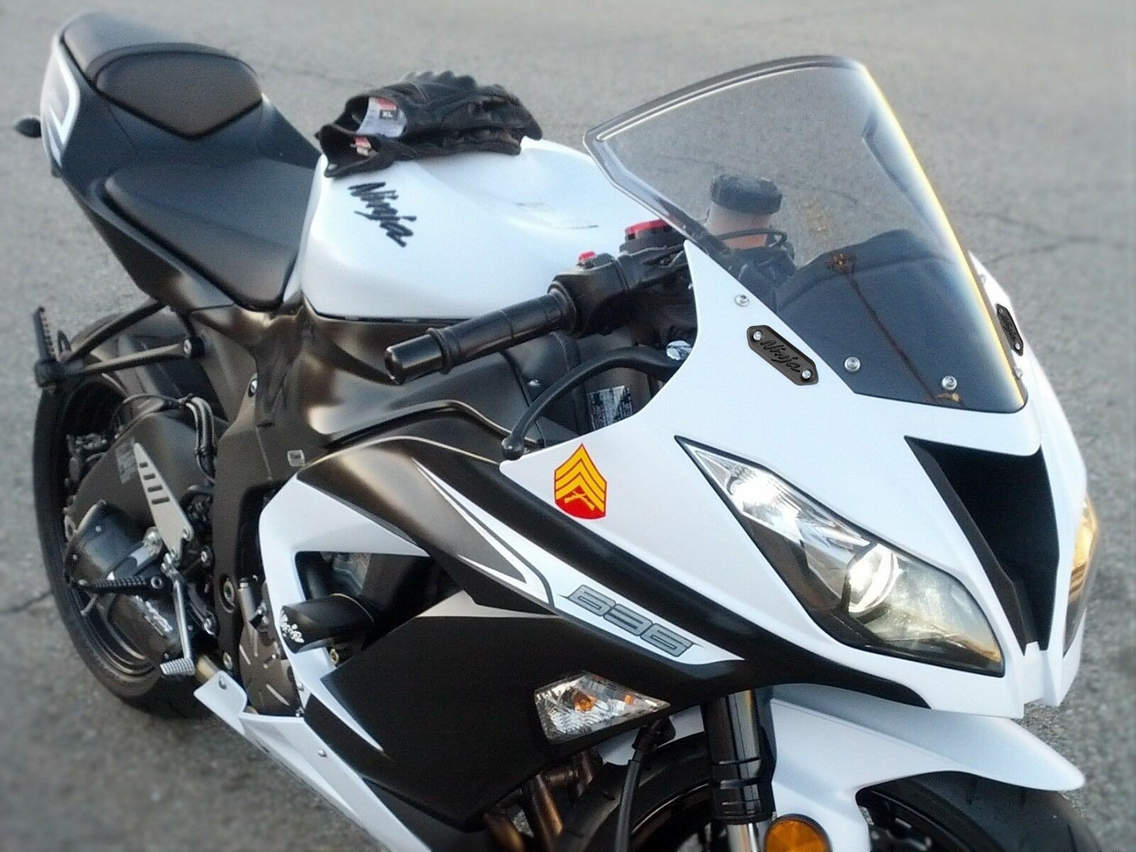 Mirror blanking plates compatible with Kawasaki Ninja 250 / 300 / R 2008-2018