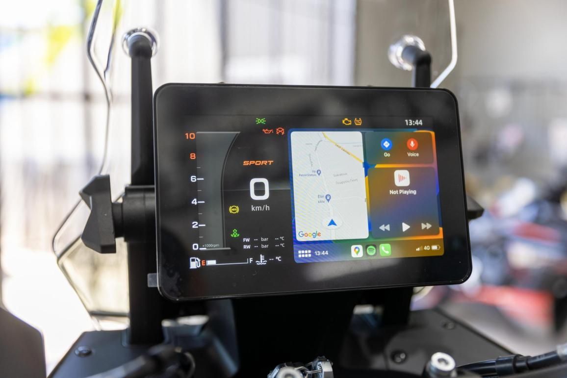 Dashboard cover with sunshade compatible with CF Moto 800MT Explore 2023-2024 (with 8 inches display)