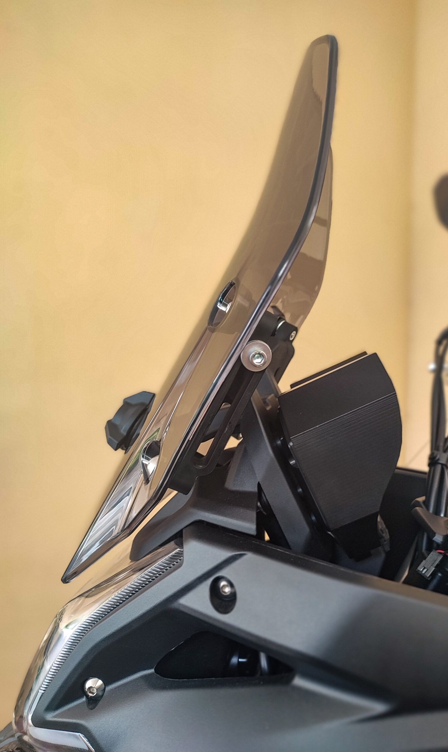 Dashboard cover with sunshade compatible with Voge 300DS 2019-2023