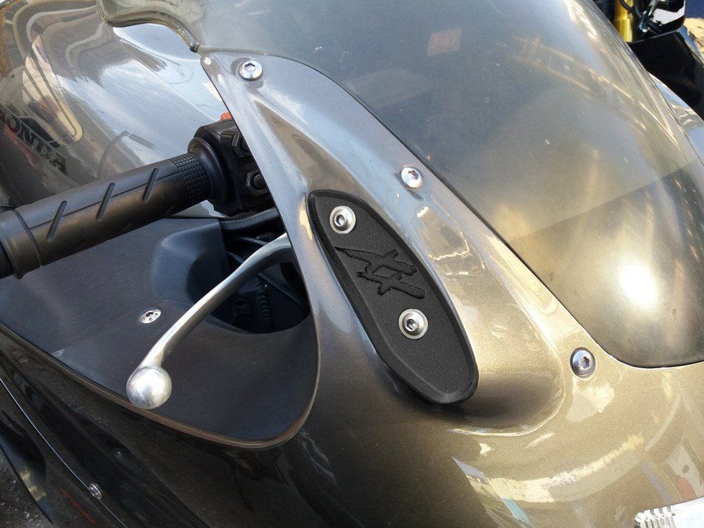 Mirror blanking plates compatible with Honda CBR1100 XX Super Blackbird 1997-2008