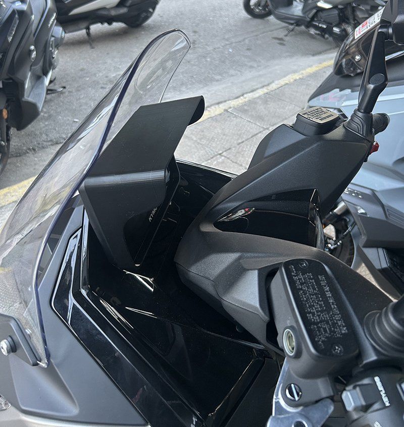 Dashboard cover with sunshade compatible with Kymco DownTown GT 350i ABS / TCS E5 2024-2025