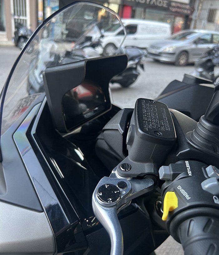 Dashboard cover with sunshade compatible with Kymco DownTown GT 350i ABS / TCS E5 2024-2025