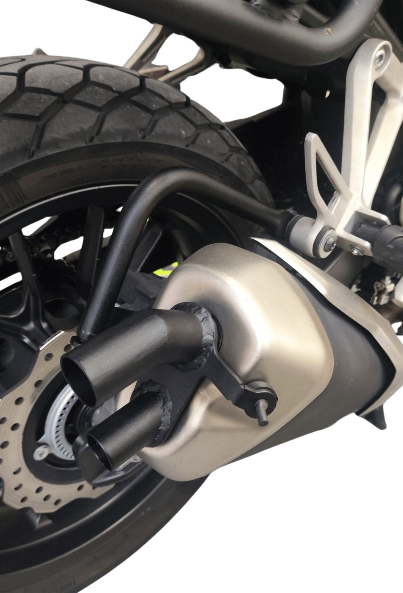 Exhaust deflector compatible with Honda NX500 / CB500X 2018-2026